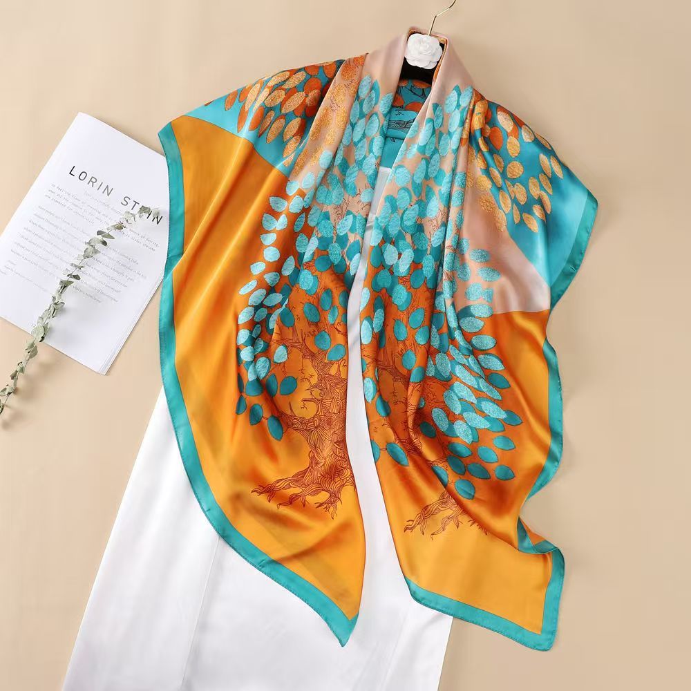 Fashion Hundred Dual-use Thin Neck Protection Scarf