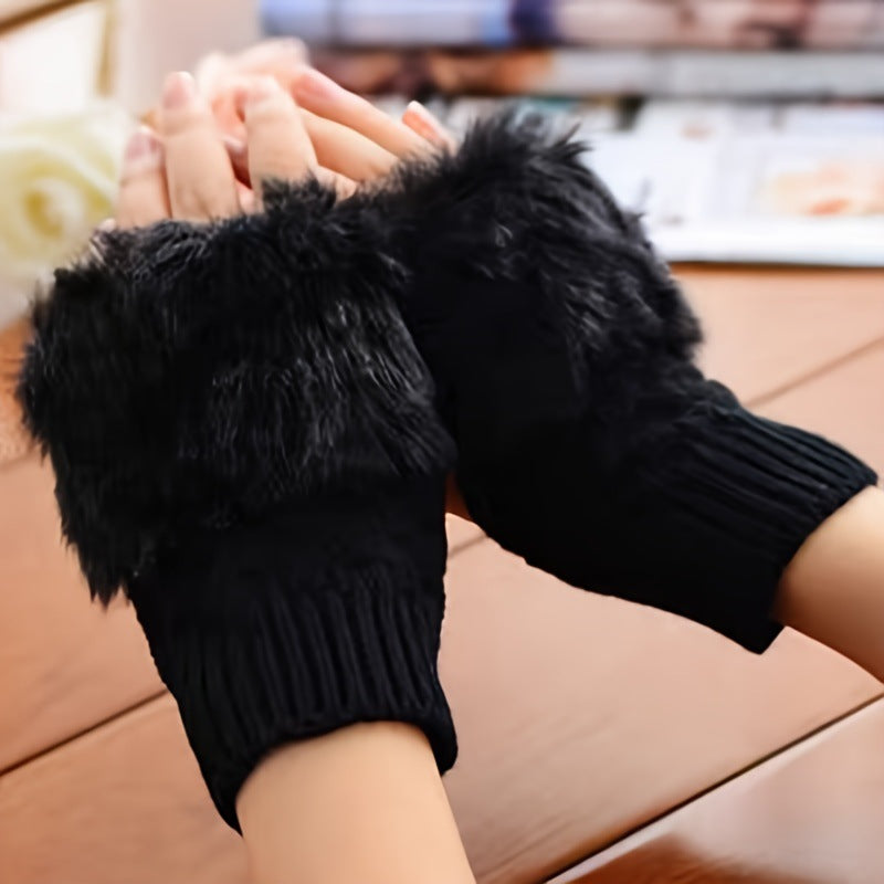 Women’s Knit Finger Gloves