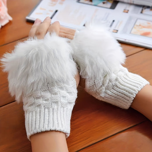 Women’s Knit Finger Gloves