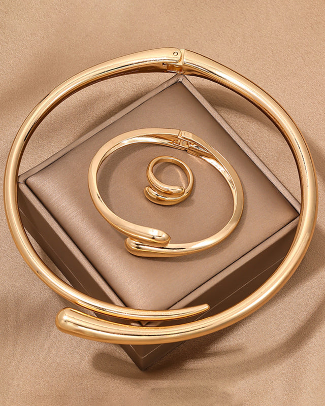 Fashionable three-piece set