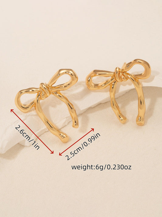 Gold bow earrings