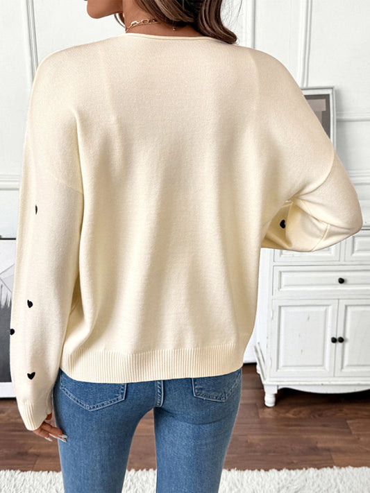 Elegant Heart Pattern Cardigan