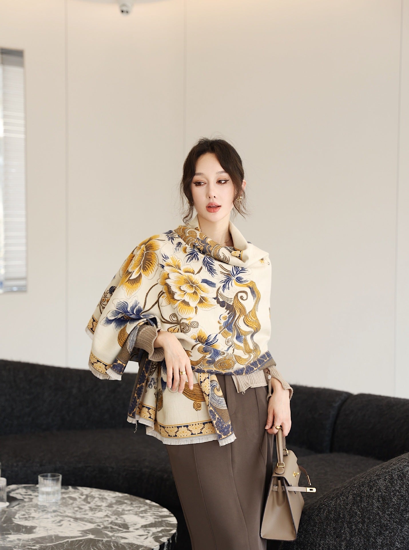 Autumn And Winter High Sense Office Shawl Dual-use Korean Style