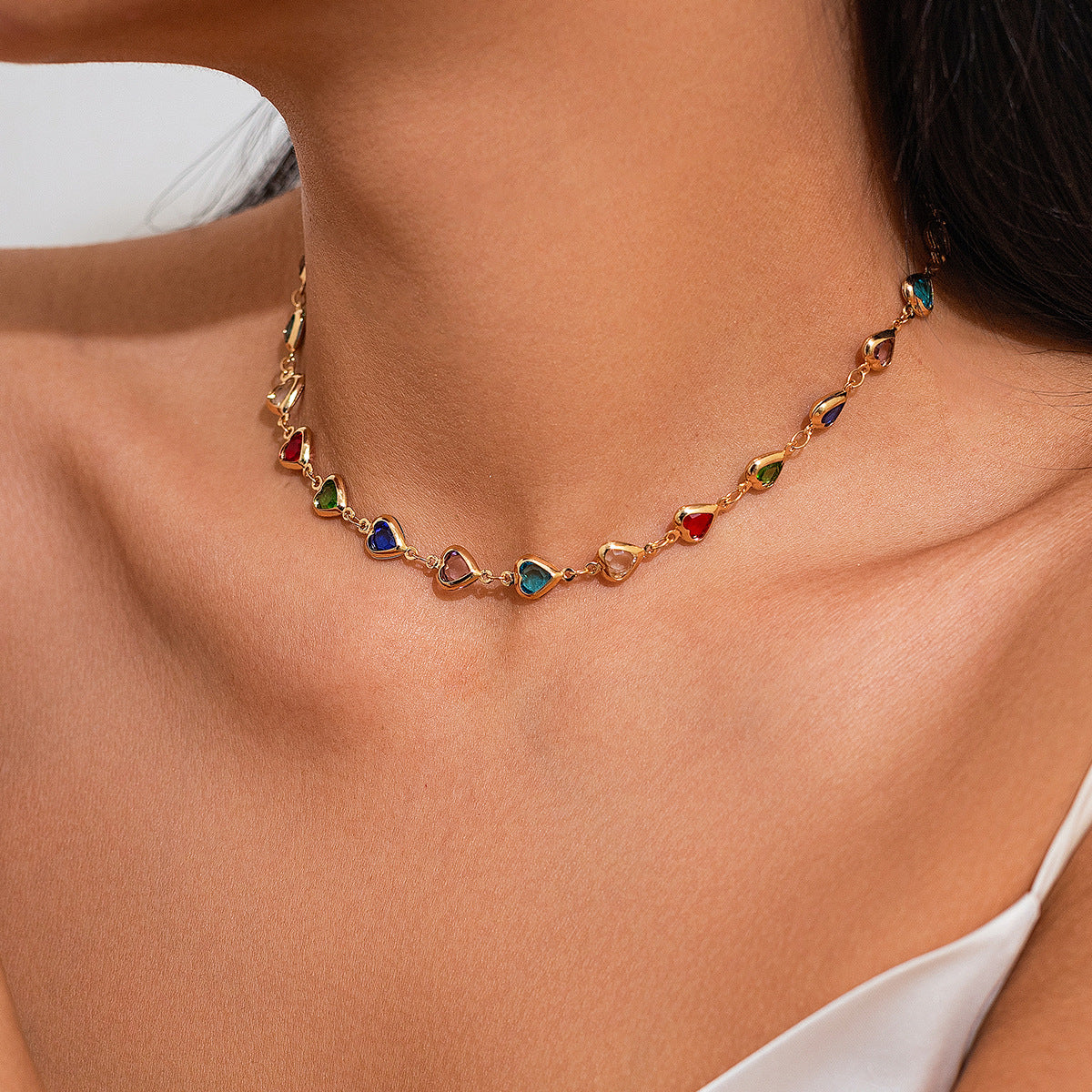 Fashionable colored crystal chain necklace, light luxury style, handmade bead collarbone chain set