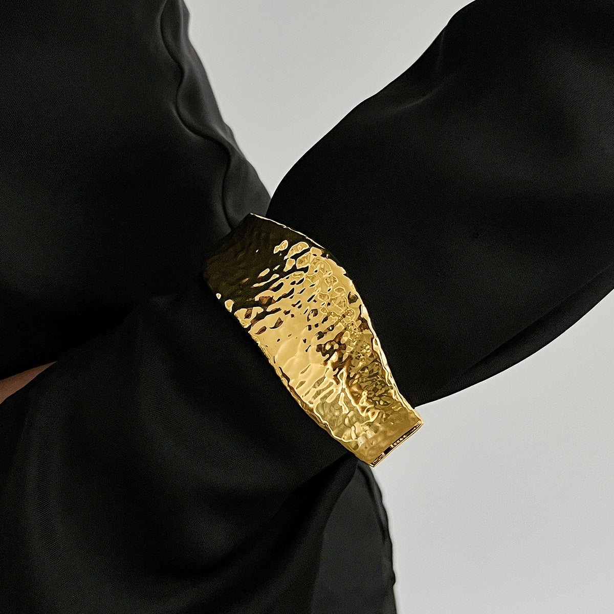 Irregular Leaf Wide Cuff Bracelet