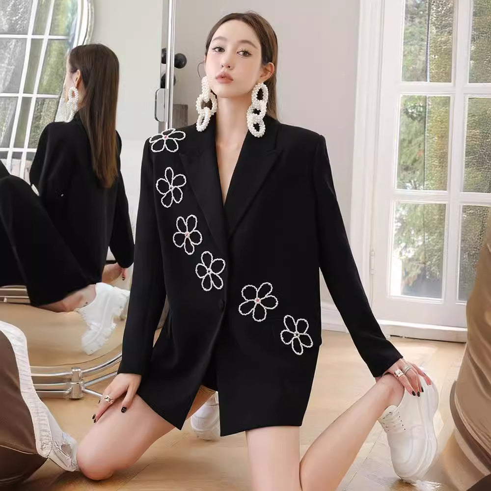 Elegant Bloom Black Pearl Flower Blazer