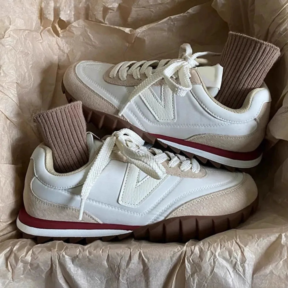 Lace Up Contrast Flat Sneakers