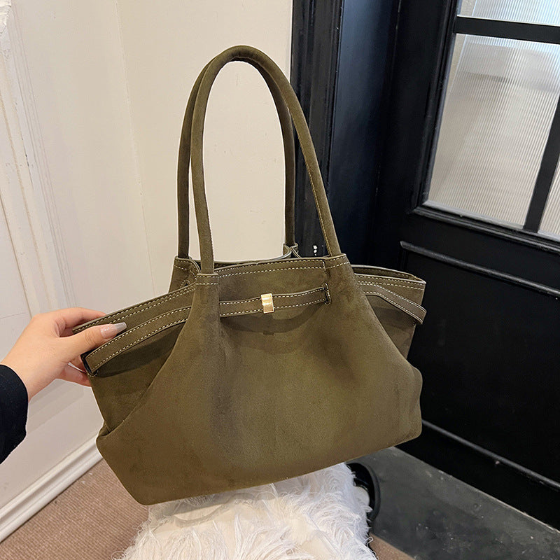 Chic Retro Suede Handbag