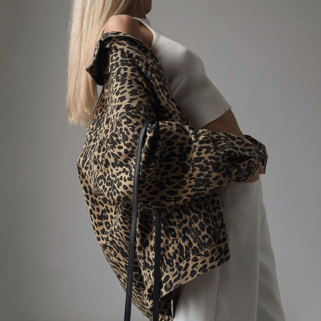 Chic Leopard Detail Denim Jacket
