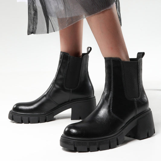 Thick Medium Heel Short Martin Style Shoes