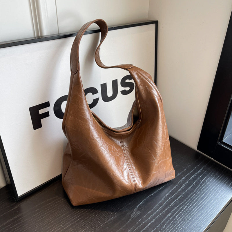 Chic Composite Hobo Tote with Clutch