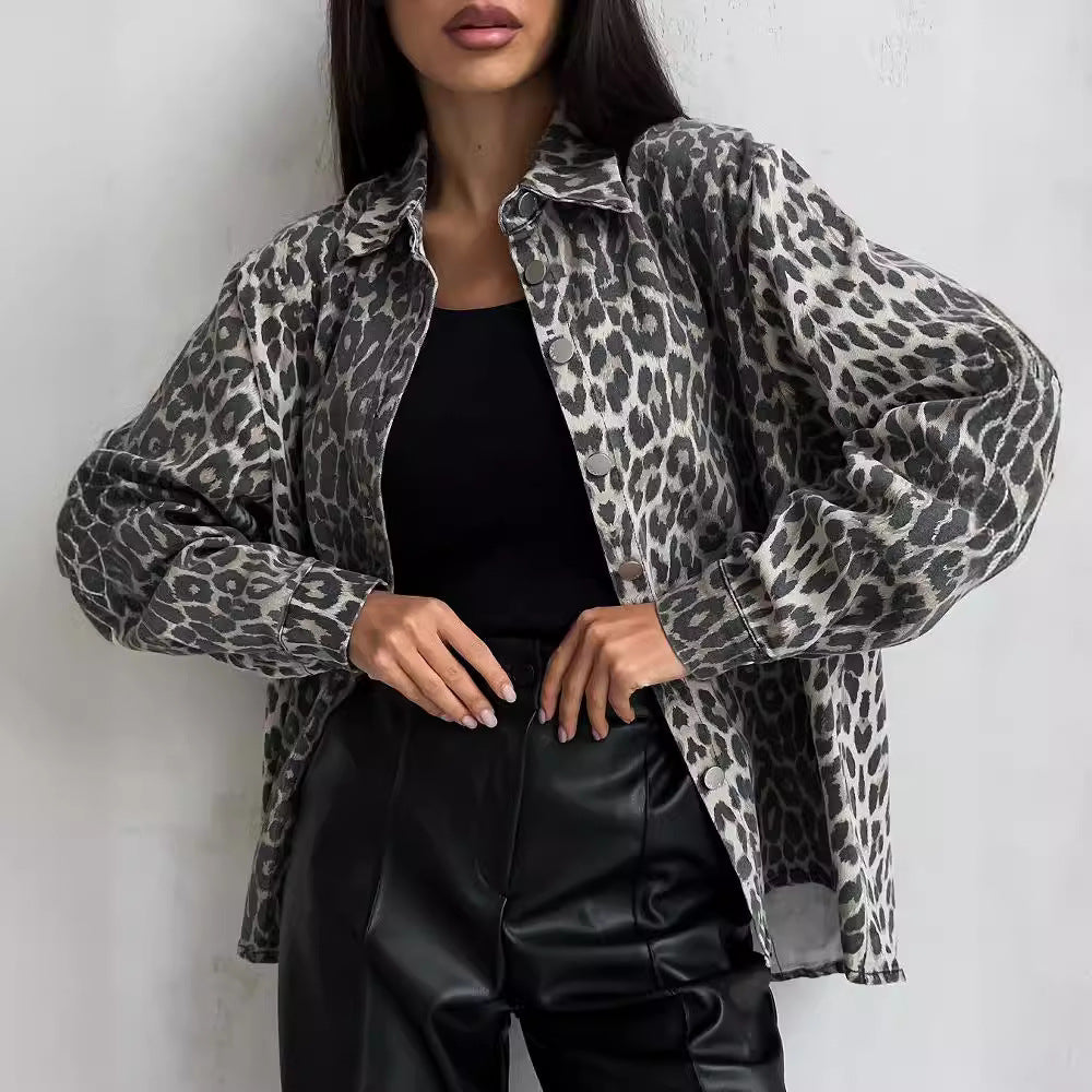 Chic Leopard Detail Denim Jacket