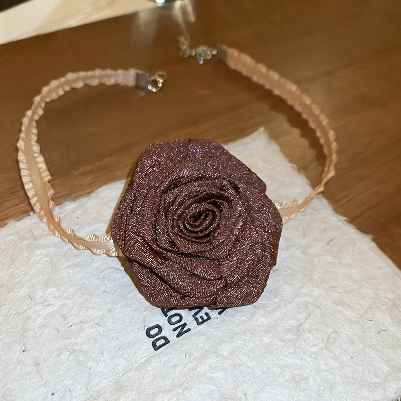 Romantic Rose Pendant Necklace