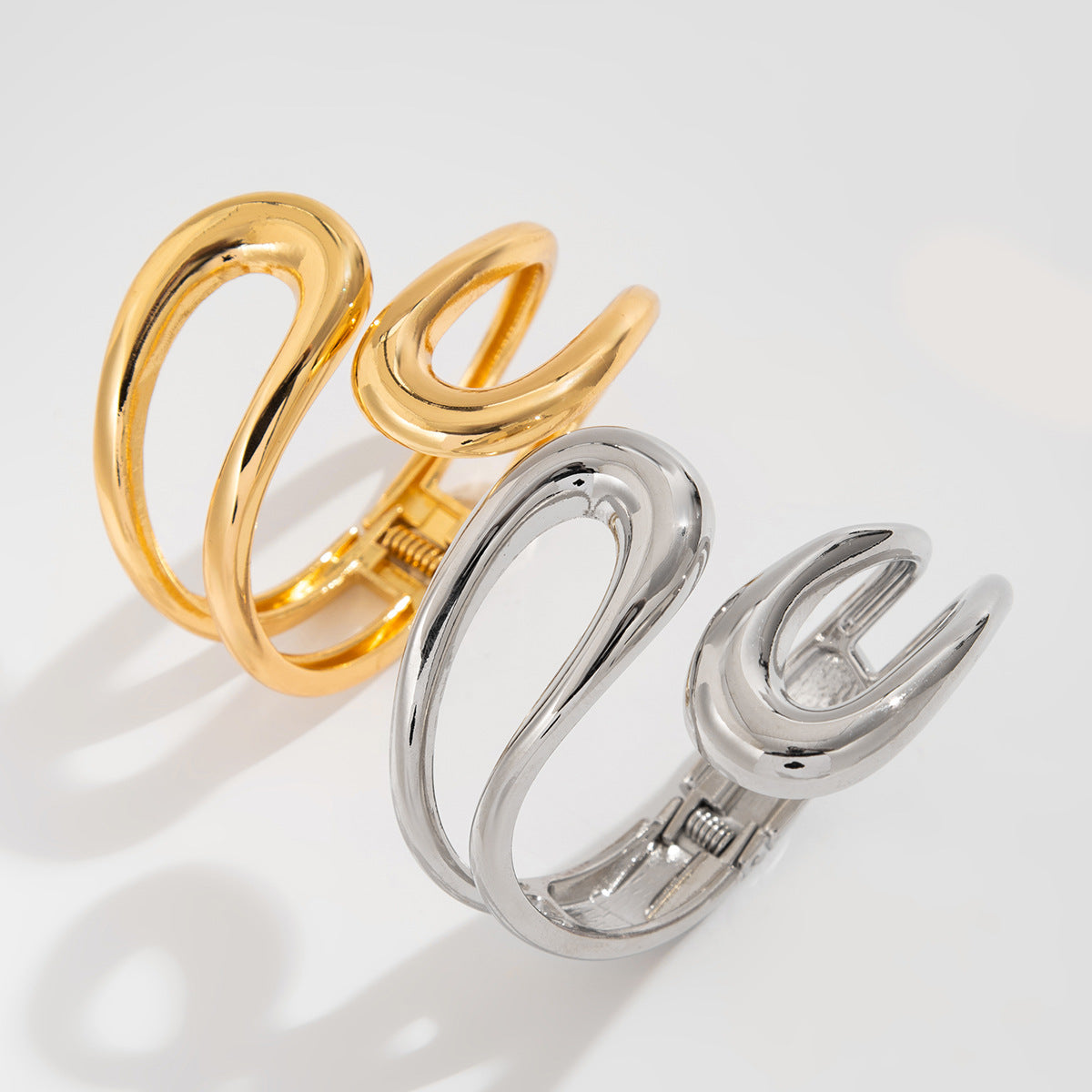 Minimalist Metallic Bracelet Set