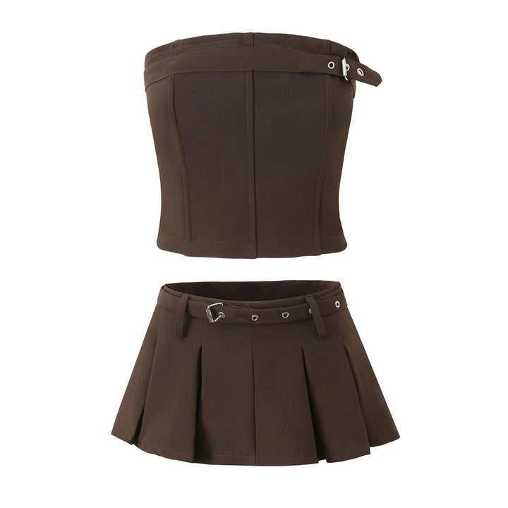 Fashionable slim fit strapless top with buckle decoration+pleated skirt