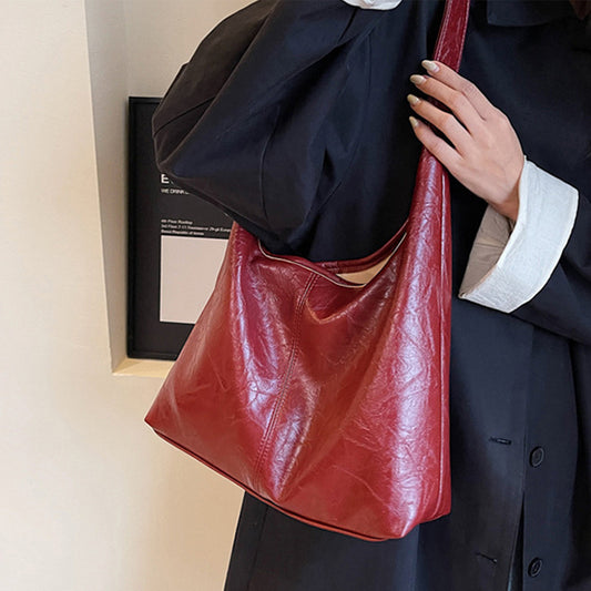 Chic Composite Hobo Tote with Clutch