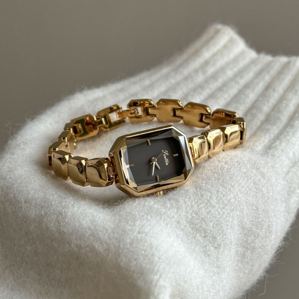 Bracelet Watch Cut Square Women's Small Square Watch