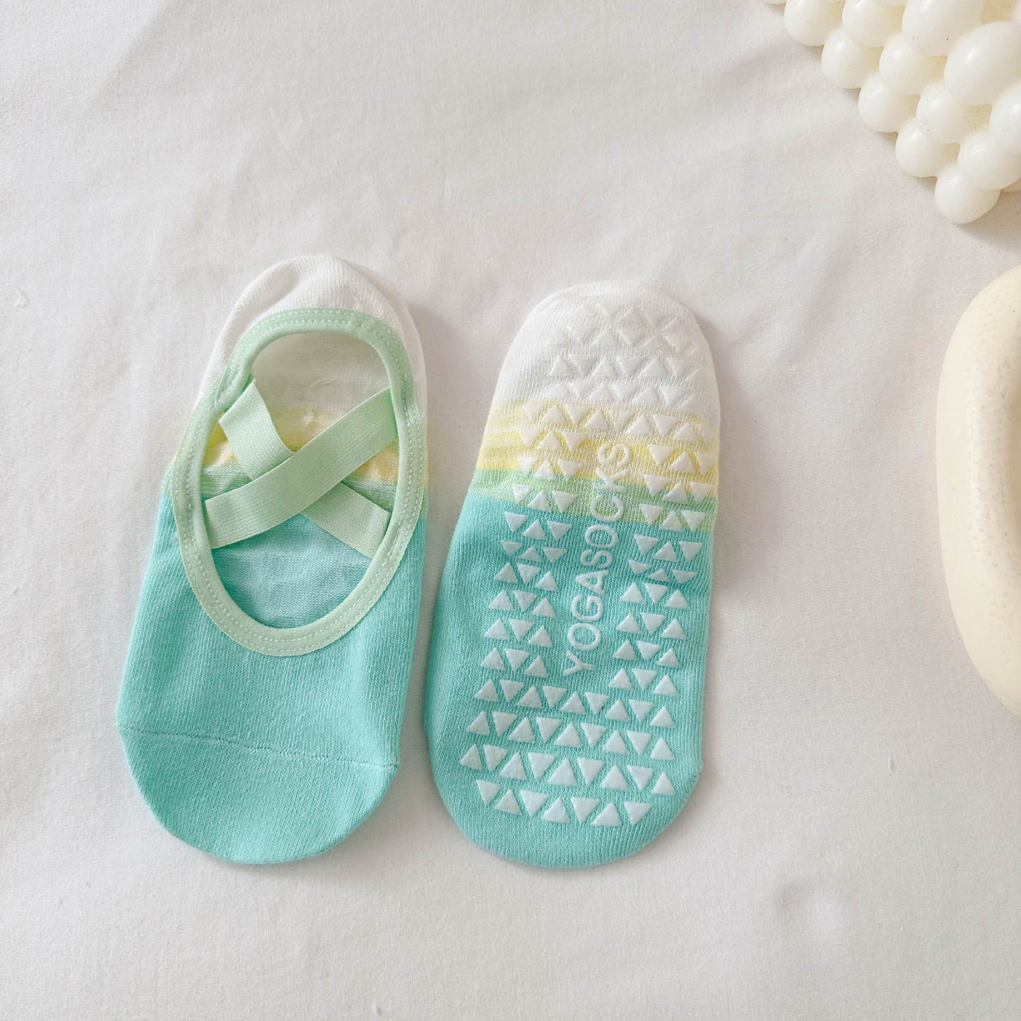 Thin Gradient Yoga Non-slip Breathable Sports Workout Socks