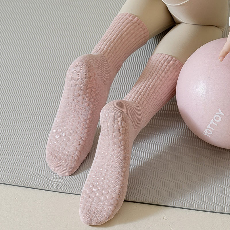 Women's Pilates Mid-calf Silicone Non-slip Yoga Socks