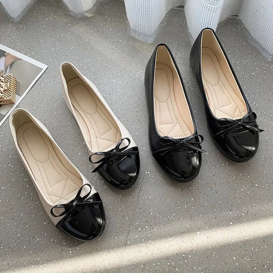 Flat bottomed shallow mouth bean shoes with round toe and simple French bow single shoes