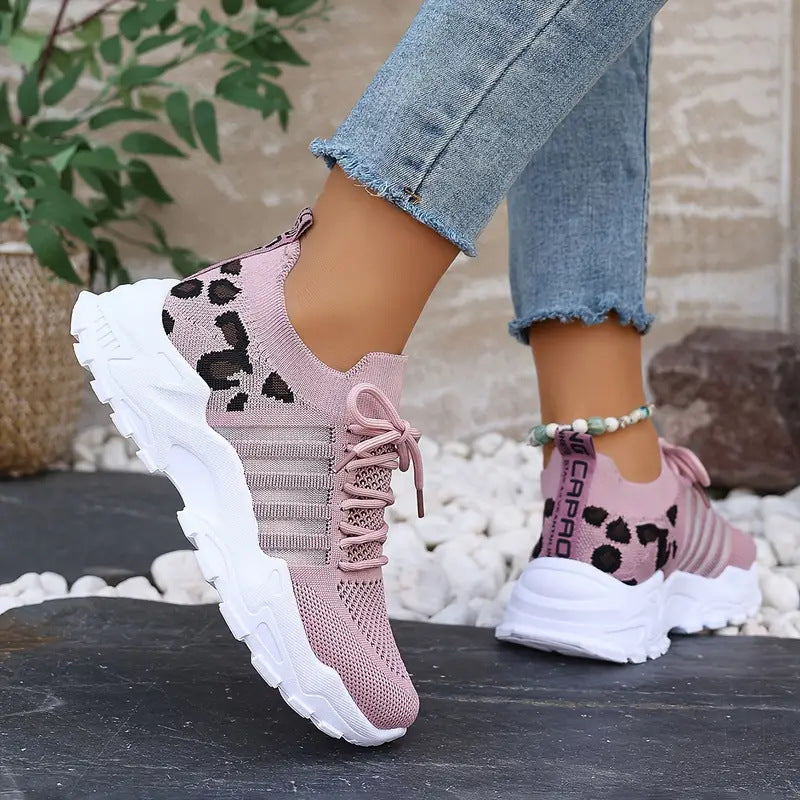 Women's Fashionable Mesh Breathable Shoes