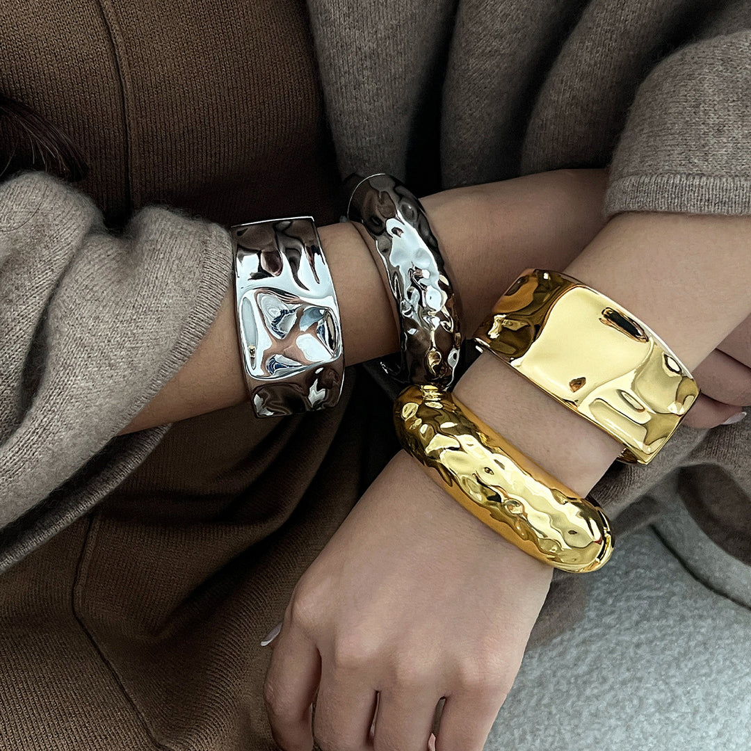 Fashion Round Wide Cuff Bracelet