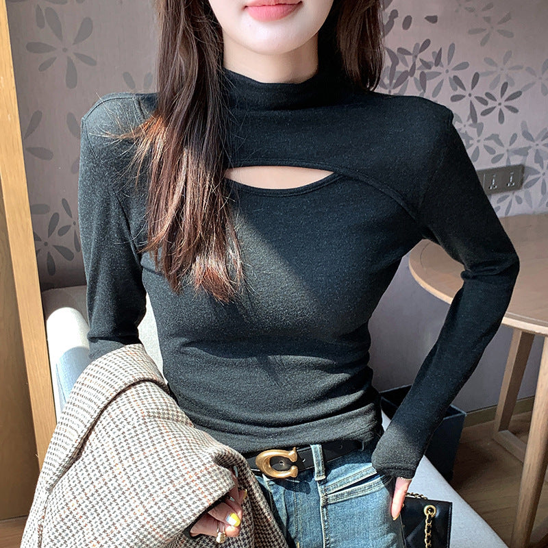 Half turtleneck long-sleeved top