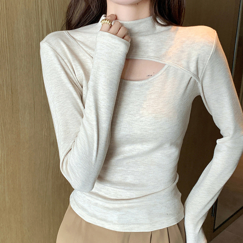 Half turtleneck long-sleeved top