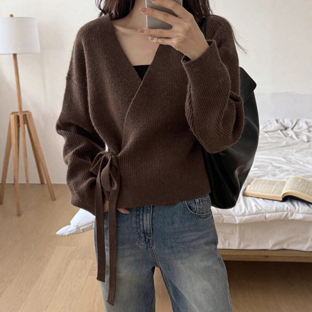 V-neck Waist-controlled Lace-up Sweater