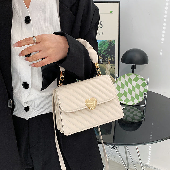 Chic Love Design Shoulder Bag