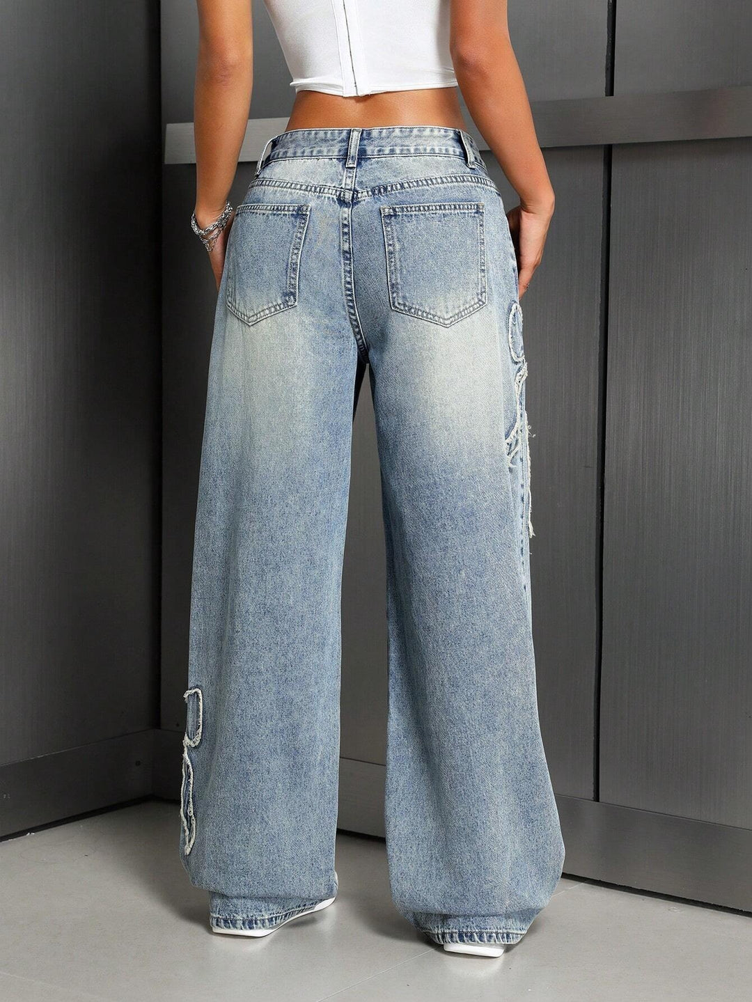 Bow Embroidery Washed Straight Leg Jeans