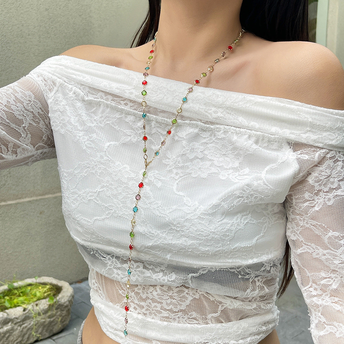 Fashionable colored crystal Y-shaped necklace, simple geometric multi-layer tassel collarbone chain