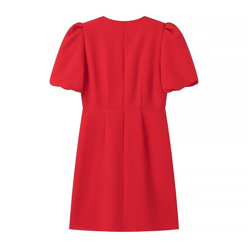 Elegant Fashion Fitted Party Dress with Metal Decor and Hollow Design