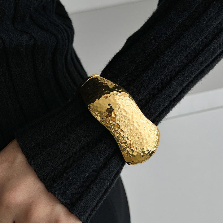Minimalist Metallic Bracelet Set