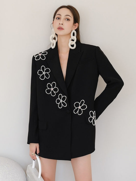 Elegant Bloom Black Pearl Flower Blazer