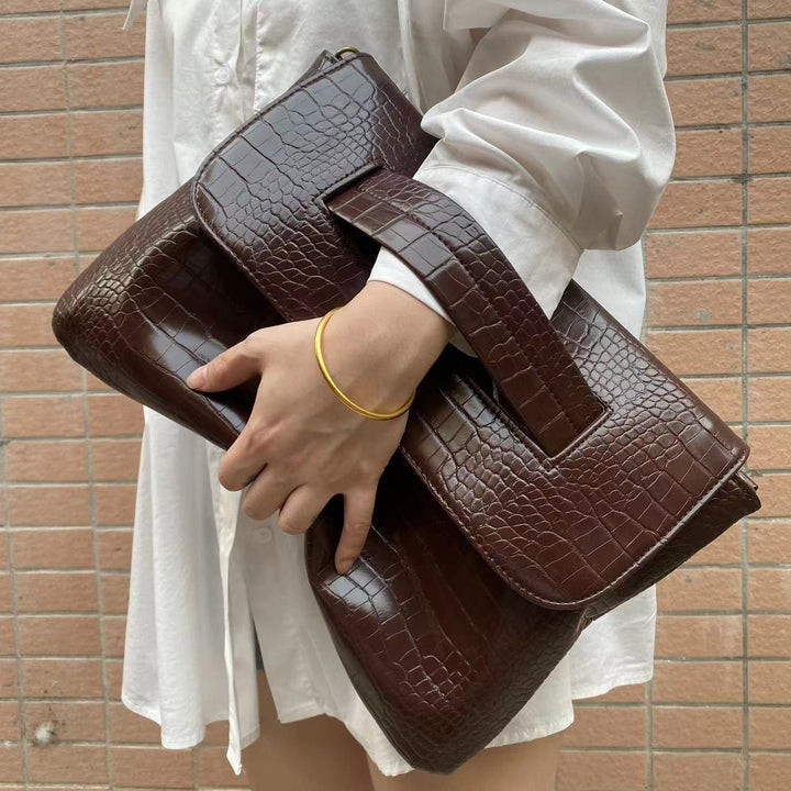 Chic Croc Texture Clutch Bag