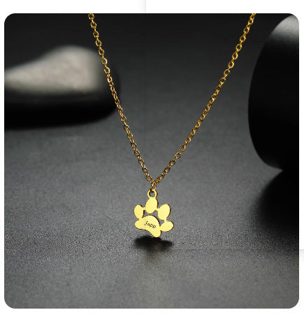 New fashion trend, no fading, cute smooth surface cat paw titanium steel necklace, men's and women's universal engraved cross chain