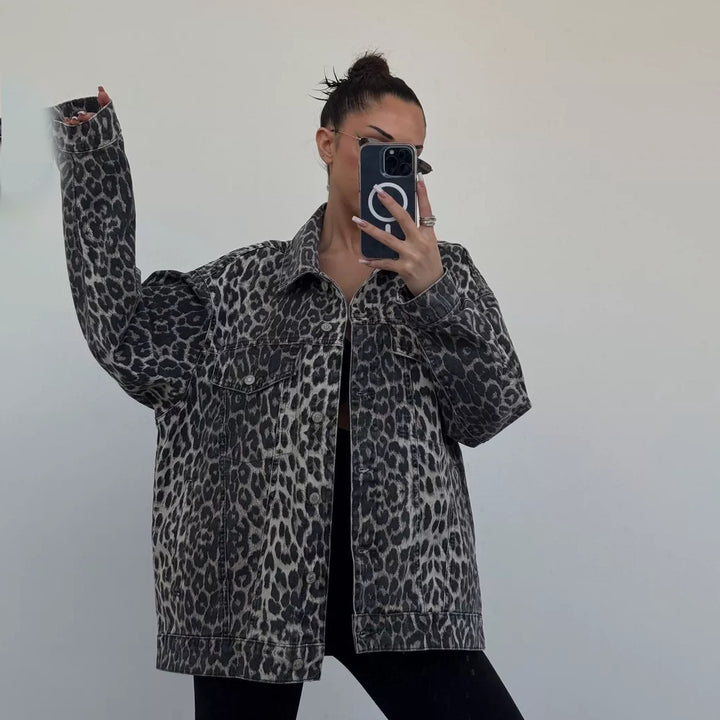 Chic Leopard Detail Denim Jacket