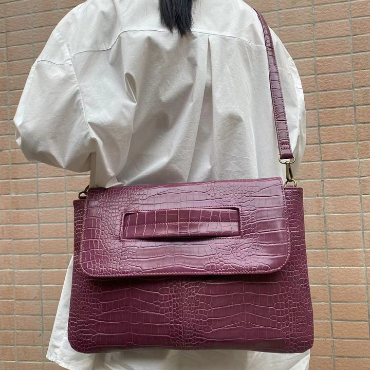 Chic Croc Texture Clutch Bag