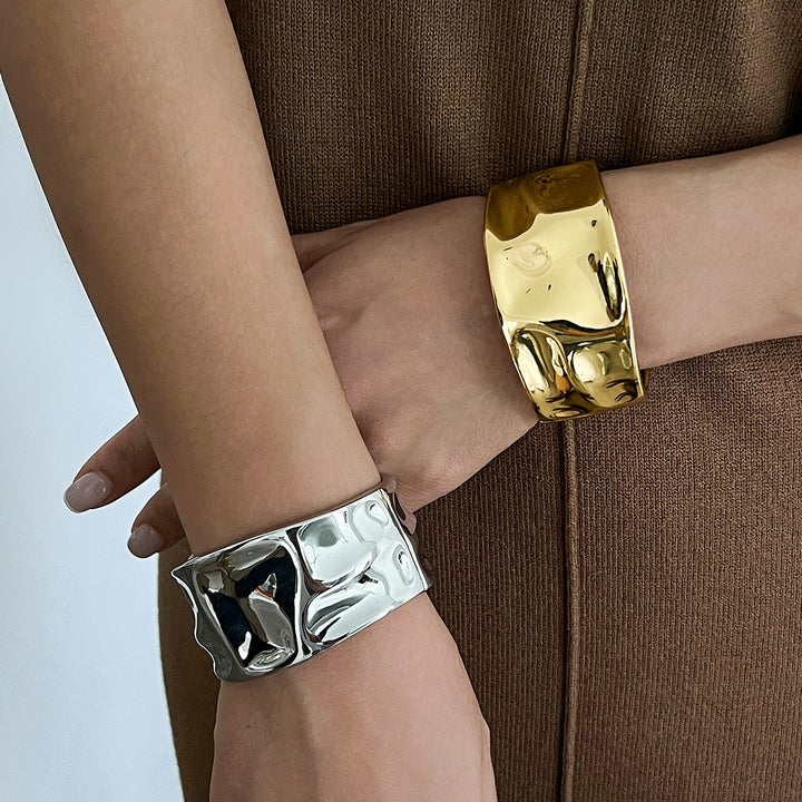 Fashion Round Wide Cuff Bracelet