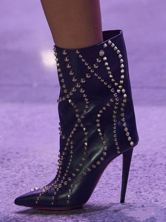 New high heeled pointed  ankle short boots