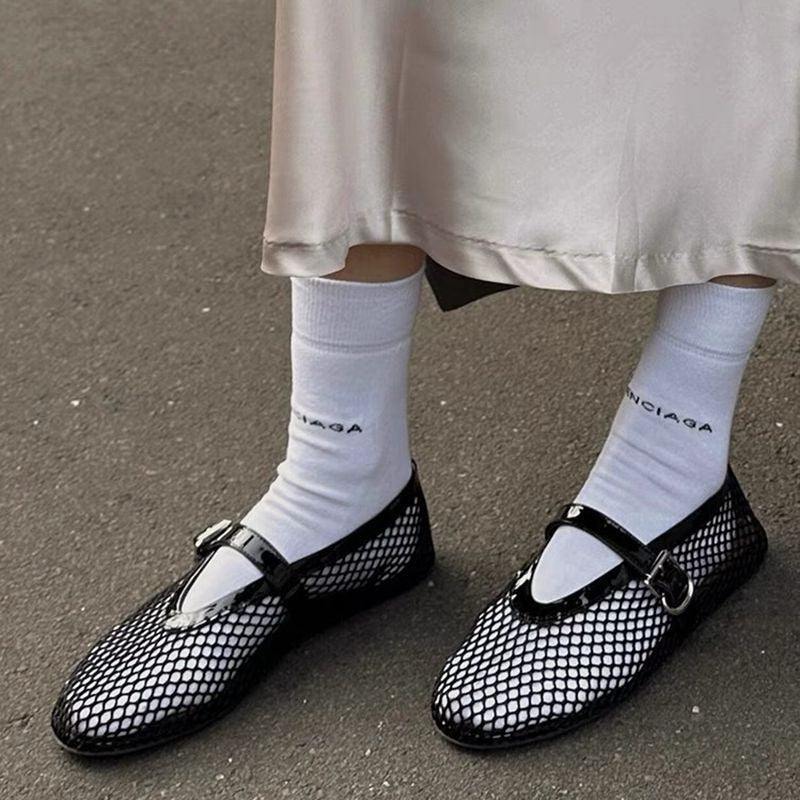 Chic Round Cowhide with Mesh Detail Ballet Shoes