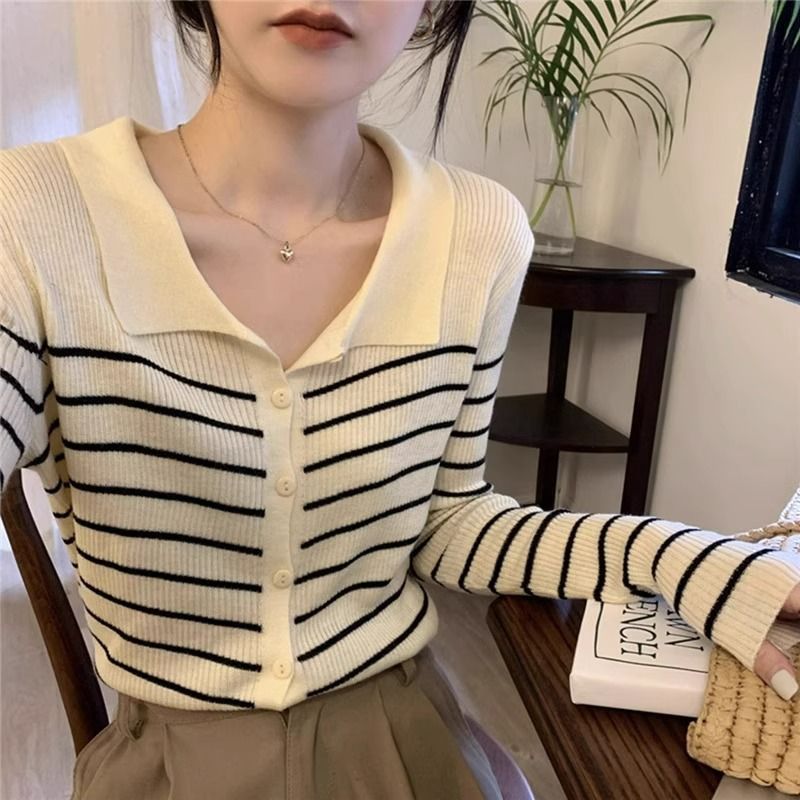 Black and white autumn striped Sweater