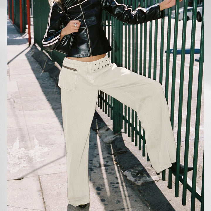 Wide-leg trousers
