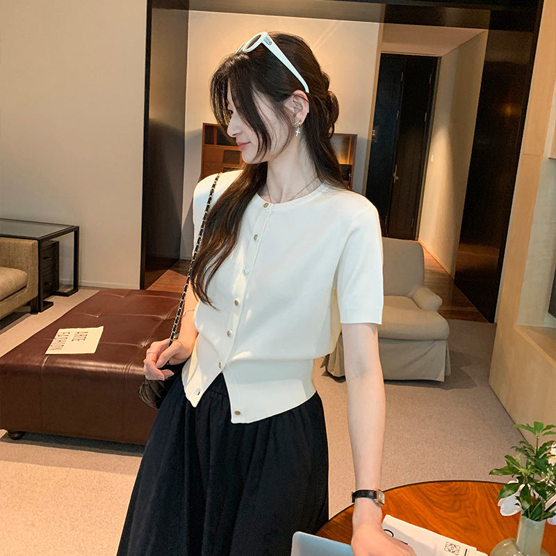 French Style Unique Temperament Crew Neck Short Sleeve Knitted Cardigan