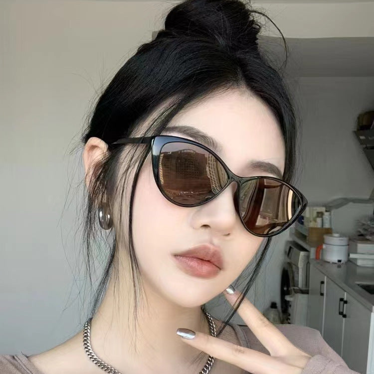 Ultra-Light Retro Shades