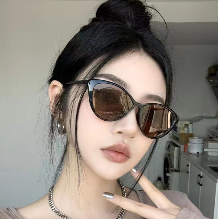 Ultra-Light Retro Shades