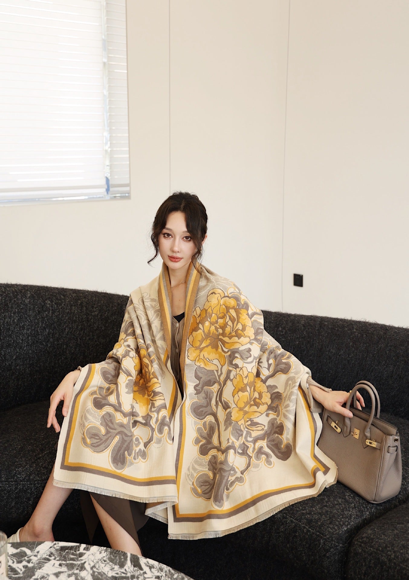 Autumn And Winter High Sense Office Shawl Dual-use Korean Style