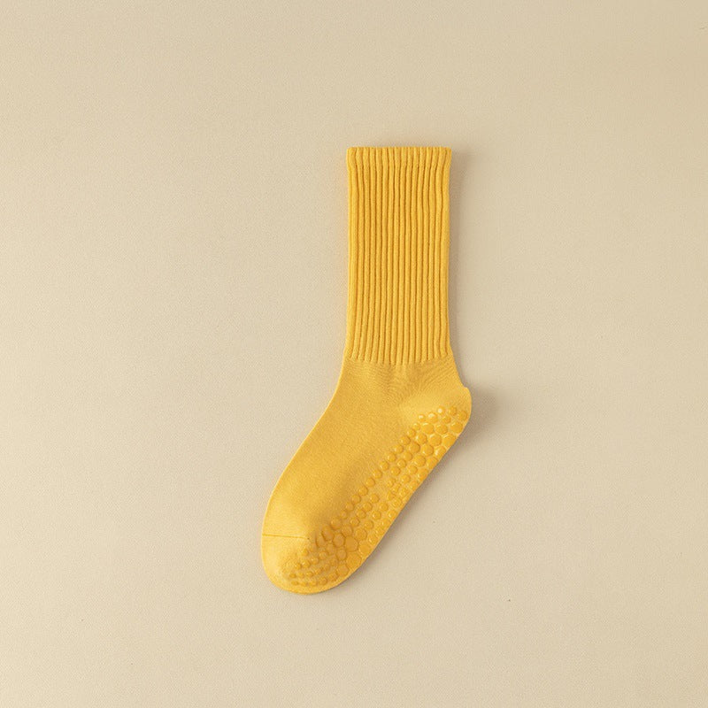Women's Pilates Mid-calf Silicone Non-slip Yoga Socks