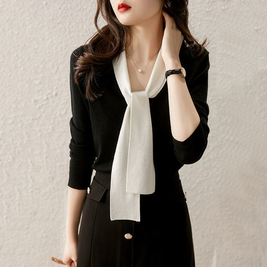 Early Autumn Fashionable Stylish V-neck Sweater